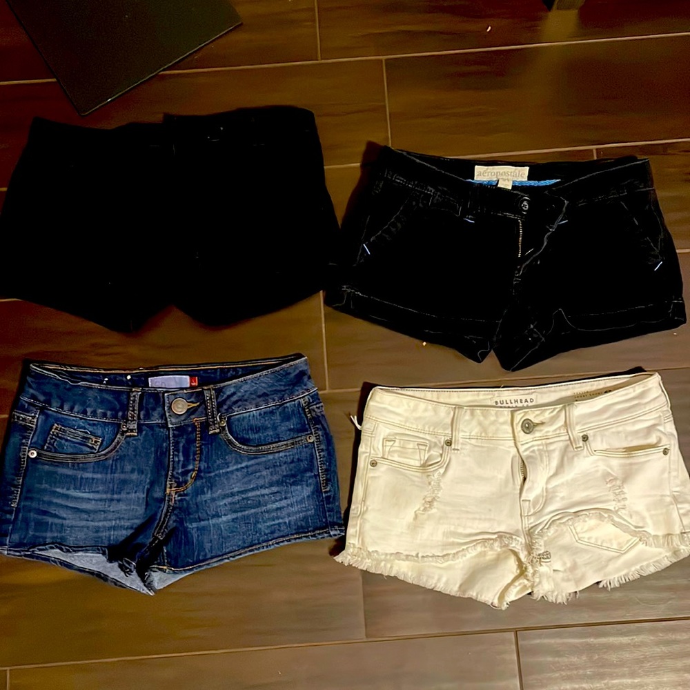 4 pairs of shorts
